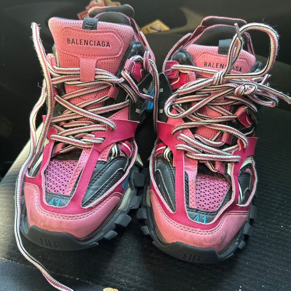 Balenciaga tracks